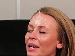 Hot Bombshell Gets Sperm Shot On Her Face Eating All The Spu Nuvid